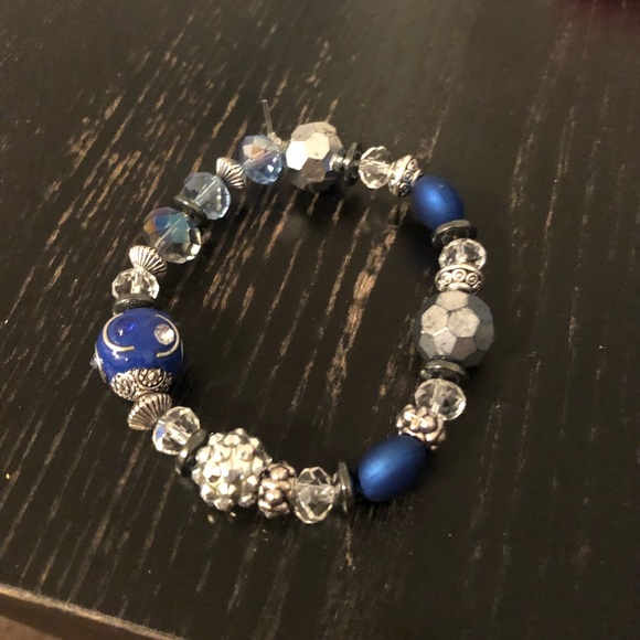 Glass bracelet - Picture 5 of 8